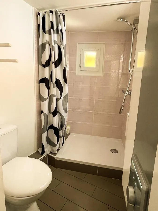 Apartment New! Cosy T2 Au Coeur De La Ville - Climatisation - Coin Terrasse Aix-en-Provence France